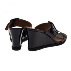 مملوكة مسبقًا Fendi Zucca Patent Demi Wedge Slides Size 38