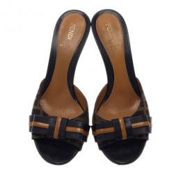 مملوكة مسبقًا Fendi Zucca Canvas Pride and Prejudice Bow Slides Size 38.5