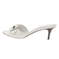 Pre Owned Fendi White Patent B Buckle Slides Size 39