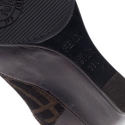 مملوكة مسبقًا Fendi Brown Patent Leather and Canvas Logo Plate Wedge Pumps Size 38.5