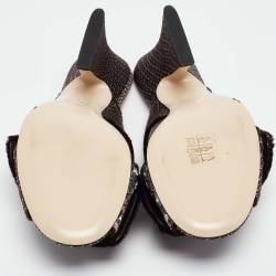 Pre Owned Fendi Brown/Beige Fabric Knotted Slide Sandals Size 36
