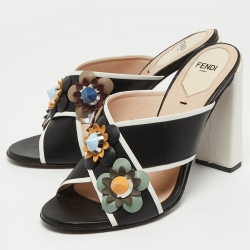 Pre Owned Fendi Black/White Leather Flowerland Slide Sandals Size 38.5