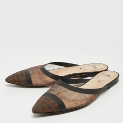 مملوكة مسبقًا Fendi Brown/Black Zucca Mesh and Leather Colibri Flat Mules Size 39.5