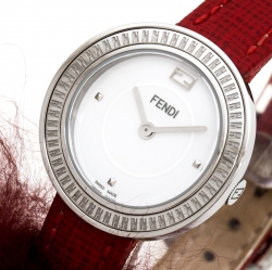 Pre Owned Fendi White Stainless Steel Leather My Way 35000S Women's Wristwatch 28 mm