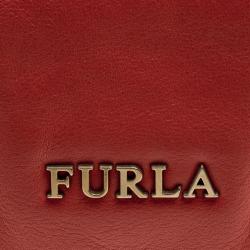 Pre Owned Furla Red Leather Ruffle Clutch