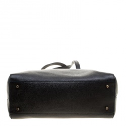 مملوكة مسبقًا حقيبة فورلا قبة جلد سوداء