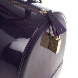 مملوكة مسبقًا Furla Candy Rubber Satchel