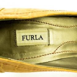 Furla Beige Croc Embossed Button Pumps Size 36