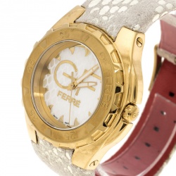 Pre Owned Gianfranco Ferre Mother of Pearl Gold-Plated Stainless Steel 9062J Women's Wristwatch 43 mm
