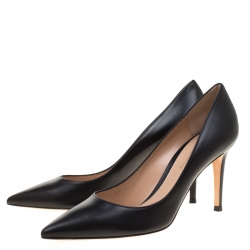 Pre Owned Gianvito Rossi Black Leather Pointed Toe Pumps Size 38.5
