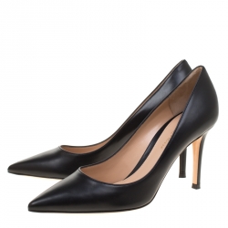 Pre Owned Gianvito Rossi Black Leather Pointed Toe Pumps Size 37