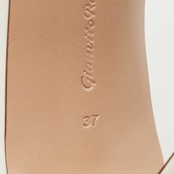 Pre Owned Gianvito Rossi White PVC Metropolis Sandals Size 37