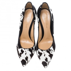 Pre Owned Gianvito Rossi Black/White Printed Pony Hair Pointed Toe Pumps Size 38.5