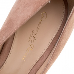 Pre Owned Gianvito Rossi Beige Suede Pointed Toe Pumps Size 39
