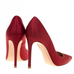 Pre Owned Gianvito Rossi Red Satin Pointed Toe Pumps Size 37