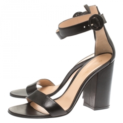 Pre Owned Gianvito Rossi Black Leather Versilia Ankle Strap Sandals Size 39