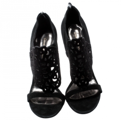 Pre Owned Gianvito Rossi Black Suede Cutout Sandals Size 40