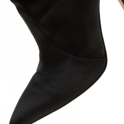 Pre Owned Gianvito Rossi Black Satin Pointed Toe Ankle Boots Size 39