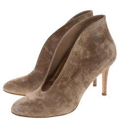 Pre Owned Gianvito Rossi Beige Suede Leather Ankle Booties Size 40