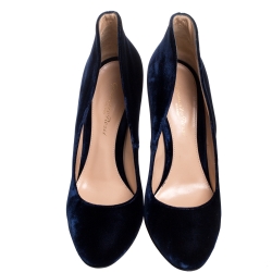 Pre Owned Gianvito Rossi Presidential Blue Velvet Vamp Pumps Size 37.5