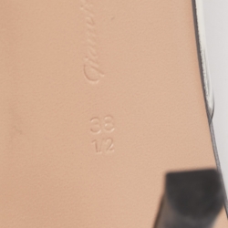 Pre Owned Gianvito Rossi Beige /Black Leather and PVC  Plexi  Pointed Toe Mules Size 38.5