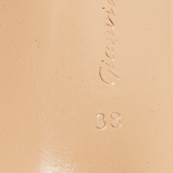 Pre Owned Gianvito Rossi Beige PVC Elle Slide Sandals Size 38