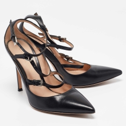 Pre Owned Gianvito Rossi Black Leather Buckle Pumps Size 36