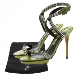 Pre Owned صندل جينا شريط كاحل متعاكس جلد منقوش كريستال أخضر مقاس 39