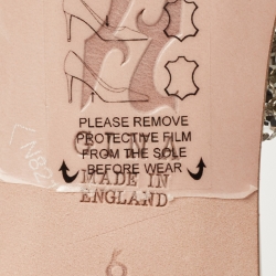 مملوكة مسبقًا Gina White/Silver Patent Leather Crystal Embellished Slides Size 39