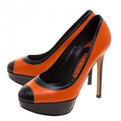 Pre Owned حذاء كعب عالي جينا توري جلد ثنائي اللون مقاس 36