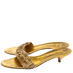 Pre Owned صندل جينا بكعب كيتن جلد مزخرف كريستال ذهبي مقاس 41