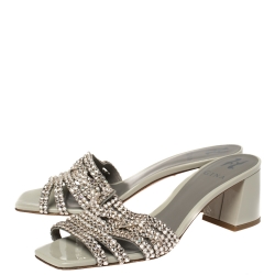 Pre Owned Gina Grey Patent Leather Visage Crystal Embellished Slide Sandals Size 39.5