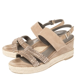 Pre Owned صندل جينا سويدي بيج مزخرف كريستال مقدمة مفتوحة مقاس 38