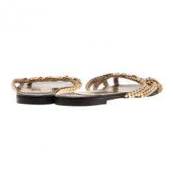 مملوكة مسبقًا صندل فلات جينا مرصع بالجواهر الذهبية مقاس 37.5