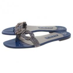 Pre Owned صندل جينا مسطح جلد لامع أزرق مزخرف مقاس 39.5