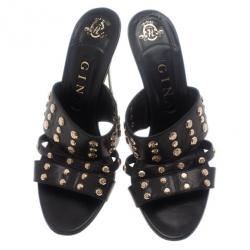 مملوكة مسبقًا Gina Black Leather Studded Slides Size 40