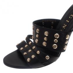 مملوكة مسبقًا Gina Black Leather Studded Slides Size 40