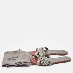 Pre Owned Gina Silver/Brown Leather and Patent Crystal Embellished Slide Flats Size 40