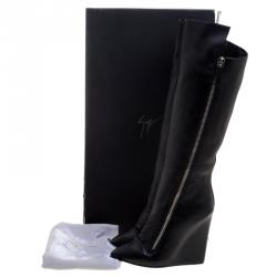 Pre Owned بوت للركبة جوسيبي زانوتي غواز كعب روكي جلد أسود مبطن فرو مقاس 38