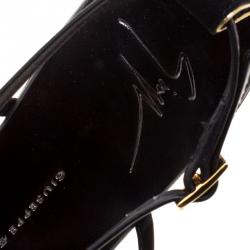 مملوكة مسبقًا Guiseppe Zanotti Black Crystal Studded Leather Thong Flat Sandals Size 36