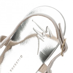 Pre Owned Giuseppe Zanotti Beige Suede Rock Crystal Embellished Bow Flat Thong Sandals Size 38.5