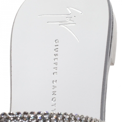 Pre Owned Giuseppe Zanotti Silver Leather Crystal Embellished Strappy Flats Size 40