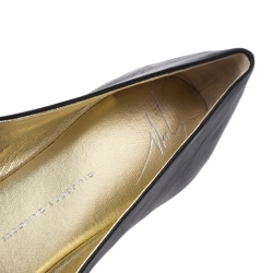 Pre Owned Giuseppe Zanotti Black Leather Malika Spiked Cap Toe Ballet Flats Size 40