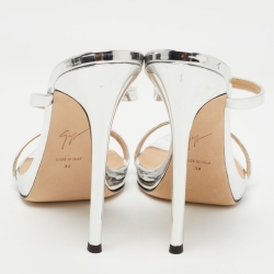 Pre Owned Giuseppe Zanotti Silver Leather Darsey Slide Sandals Size 38