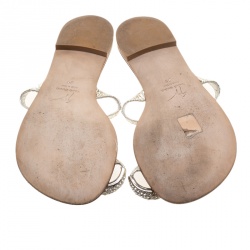Pre Owned Giuseppe Zanotti Metallic Silver Crystal Embellished Toe Ring Flat Sandals Size 39