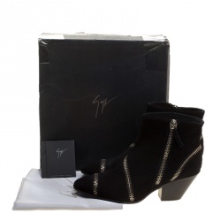 مملوكة مسبقًا Giuseppe Zanotti Black Suede Guns 55 Zip Detail Ankle Boots Size 40
