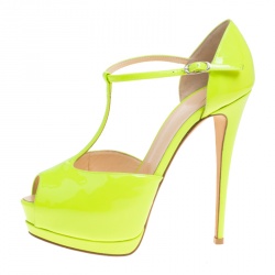 مملوكة مسبقًا Giuseppe Zanotti Neon Green Patent Leather T-Strap Platform Peep Toe Sandals Size 38