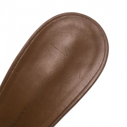 Pre Owned صندل جوسيبي زانوتي سيور كاحل مزخرف ايناميل وجلد ذهبي مقاس 39