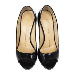 مملوكة مسبقًا Giuseppe Zanotti Black Patent Open Toe Pumps 35