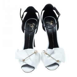 مملوكة مسبقًا Giuseppe Zanotti Monochrome Leather Safety Pin Ankle Strap Sandals Size 38.5